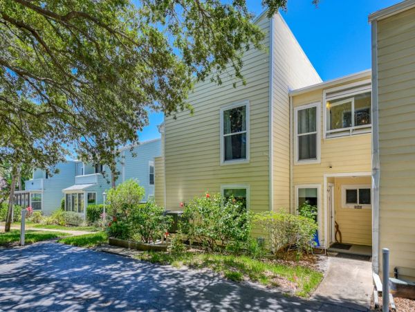 St. Augustine Vacation Condo Two Bedroom Walk to Beach