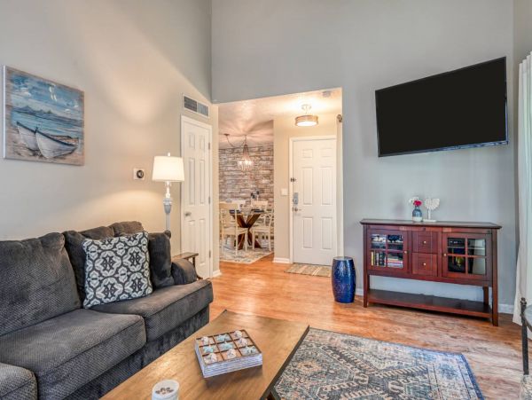St. Augustine Vacation Condo Two Bedroom Walk to Beach