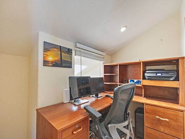 Oceanfront Lahaina Vacation Condo Four Bedroom