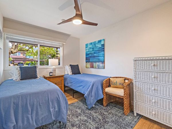 Oceanfront Lahaina Vacation Condo Four Bedroom