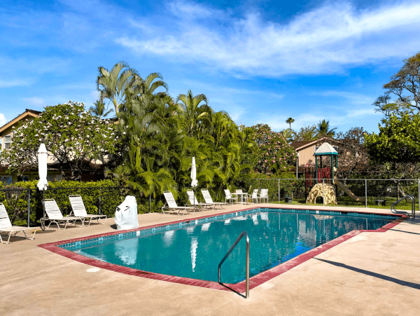 Oceanfront Lahaina Vacation Condo Four Bedroom