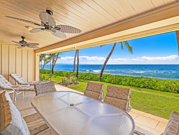 Oceanfront Lahaina Vacation Condo Four Bedroom