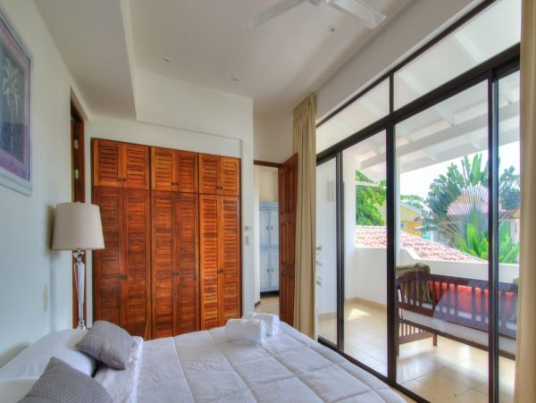 Lovely 4 Bedroom Home in Playa Hermosa, Puntarenas