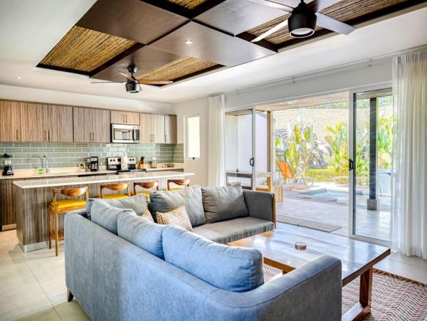 Jaco 4 Bedroom Villa with Private Pool