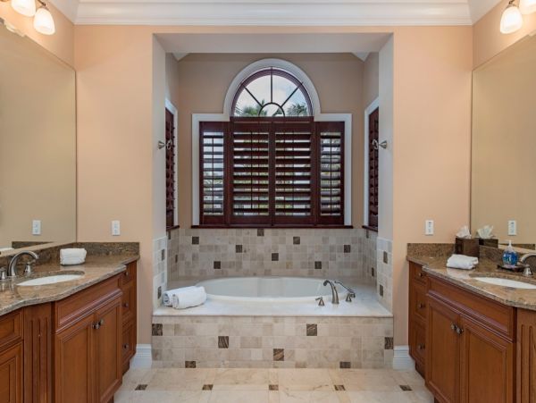 Luxury Naples Beach House Vacation Rental - Four Bedroom Pool Home