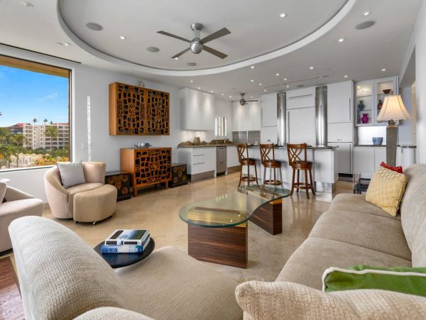 Amazing Condo with Beautiful Views Sleeps 2 Guests