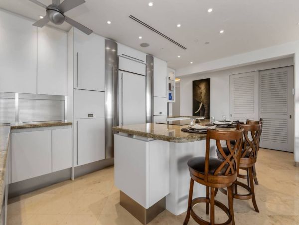 Amazing Condo with Beautiful Views Sleeps 2 Guests
