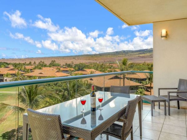 Partial Ocean View Condo with 2 Bedrooms