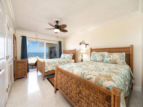 Marathon Vacation Home Three Bedroom Water Views