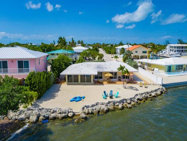 Marathon Vacation Home Three Bedroom Water Views