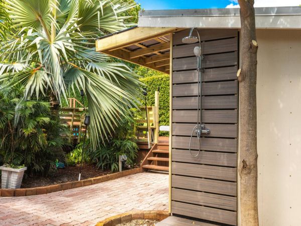 Charming 3 Bedroom Home with Private Pool