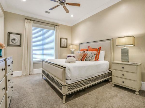 Beautiful 5 Bedroom Penthouse in Miramar Beach
