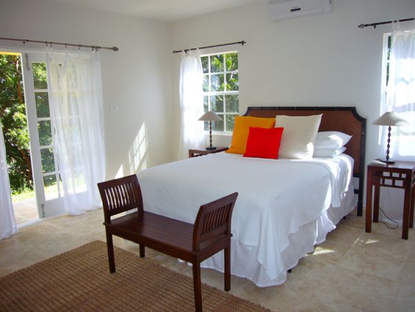 Lovely 6 Bedroom Villa in Antigua Sleeps 12