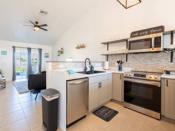 Manasota Key Modern 2 Bedroom Vacation Duplex