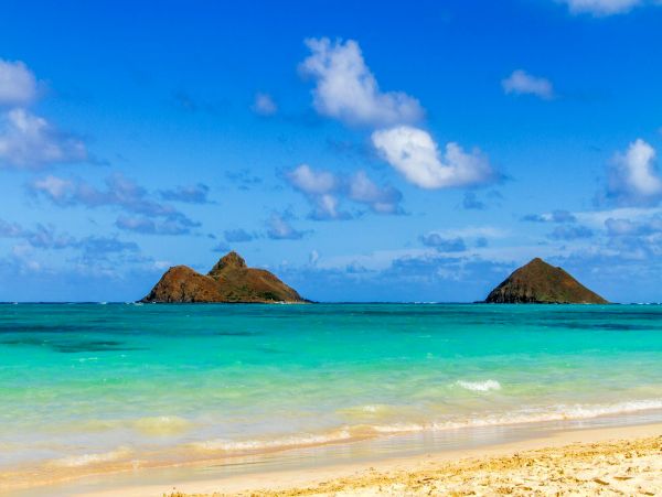 Charming Vacation Pool Home in Kailua-Kona Steps from Beach