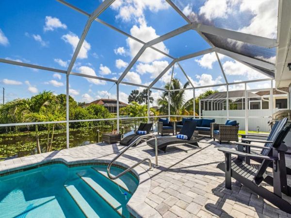 Water Front 3 Bedroom Home in Cape Coral