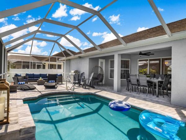 Water Front 3 Bedroom Home in Cape Coral