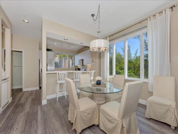 Longboat Key 2 Bedroom Townhouse Sleeps 6