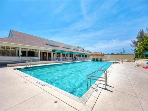 Longboat Key 2 Bedroom Townhouse Sleeps 6