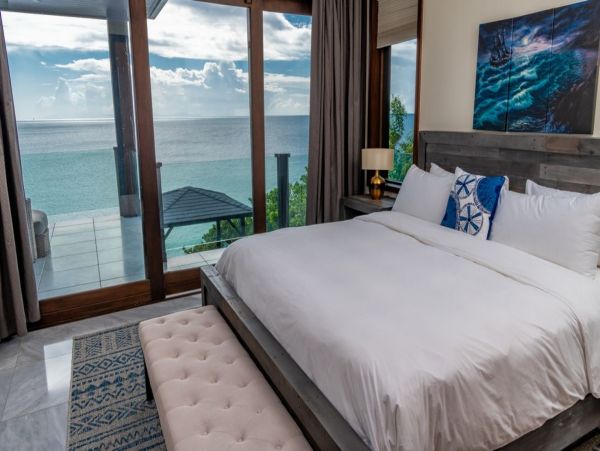 Gorgeous 4 Bedroom Villa with Amazing Views