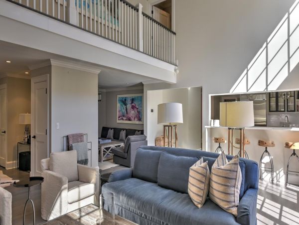 Luxury Hampton Vacation Pool Home Seven Bedrooms Sleeps 10