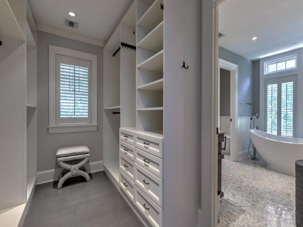 Luxury Hampton Vacation Pool Home Seven Bedrooms Sleeps 10