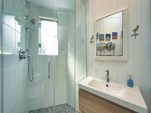 Luxury Montauk Vacation Rental: Oceanfront Haven