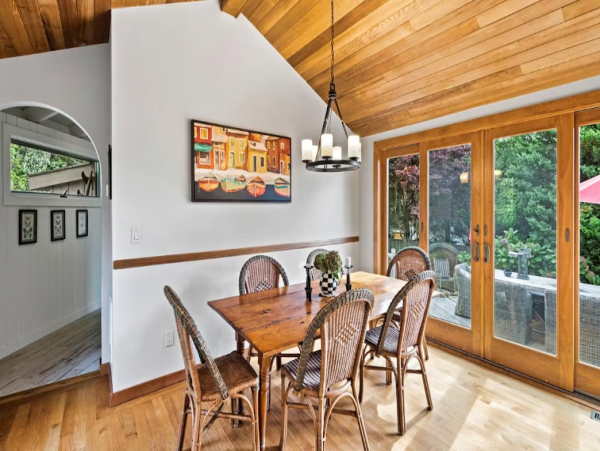 Luxury Montauk Vacation Rental: Oceanfront Haven
