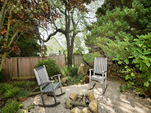 Luxury Montauk Vacation Rental: Oceanfront Haven