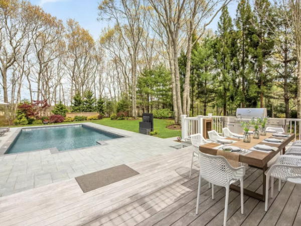 East Hamptons Luxury Six Bedroom Estate Home Pool