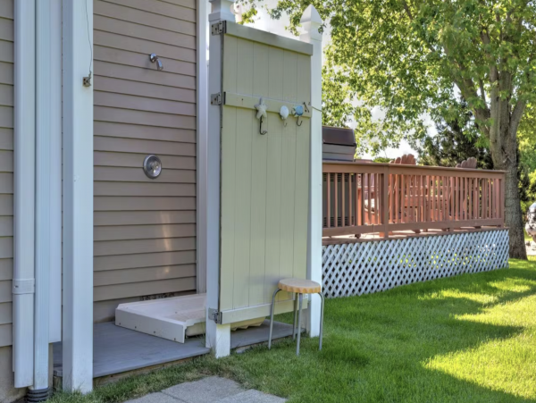 Mantauk Three Bedroom Charm!