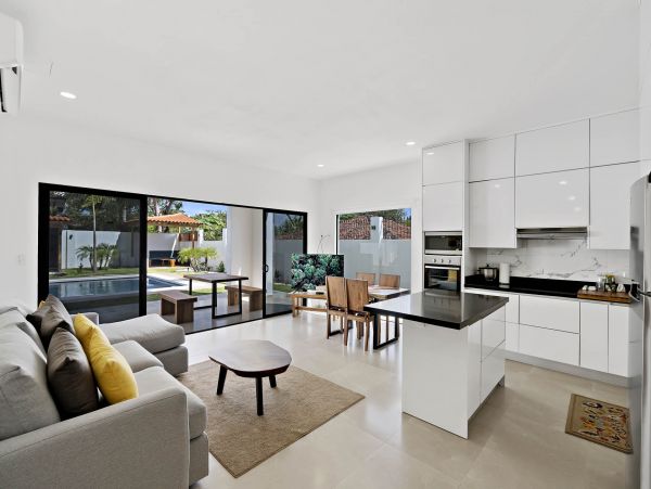 Playa Flamingo Home 1036141
