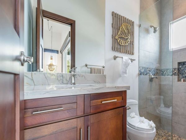 Playa Potrero Vacation Home plus Guest House Five Bedrooms