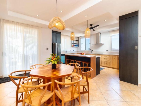 Playa Potrero Vacation Home plus Guest House Five Bedrooms