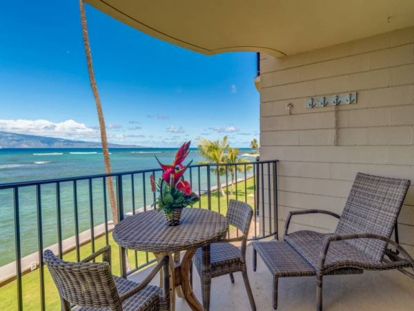 Ocean Views Kahana Vacation Condo One Bedroom