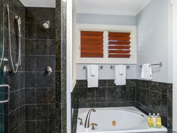 Beautiful 3 Bedroom Home with Partial Ocean Views