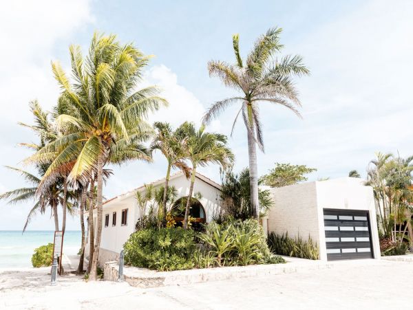 Oceanfront Luxury Vacation Villa in Playa del Carmen 8 Guests