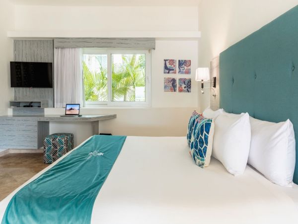Puerto Morelos Vacation Luxury Home Six Bedroom