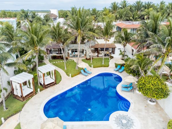 Puerto Morelos Vacation Luxury Home Six Bedroom