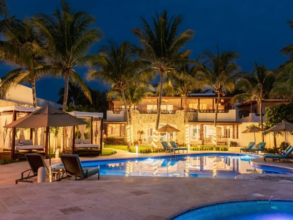 Puerto Morelos Vacation Luxury Home Six Bedroom