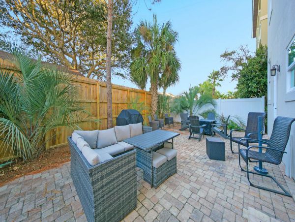 Luxury 11 Bedroom Vacation Pool Home in Miramar Beach