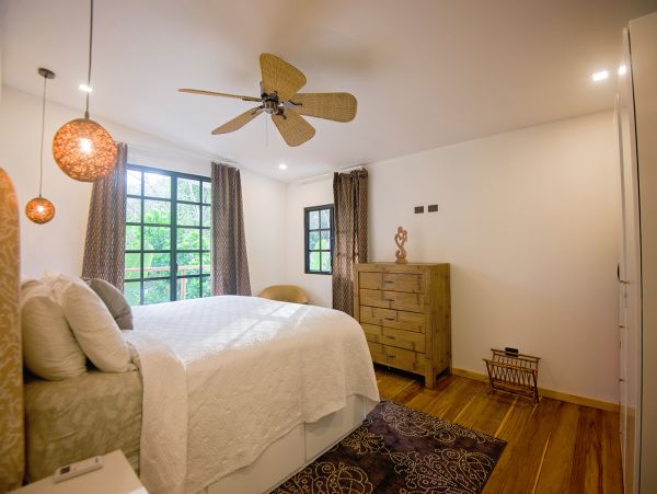 Gorgeous 4 Bedroom Villa in Barrio El Invu
