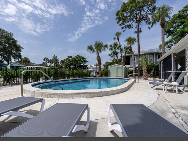 Lovely Fort Myers Beach Getaway!