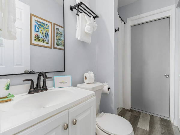 Two Bedroom Coastal Retreat in Fort Myers Beach