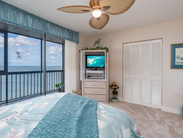 Gulf-Front Condo in Bonita Springs Amazing Views