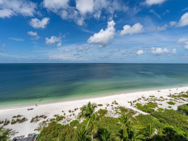 Gulf-Front Condo in Bonita Springs Amazing Views