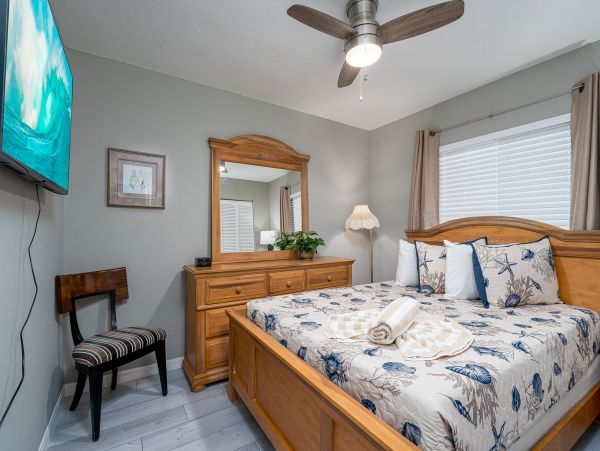 Bonita Springs Three Bedroom Tropical Paradise