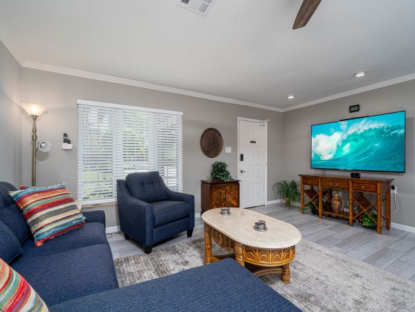 Bonita Springs Three Bedroom Tropical Paradise