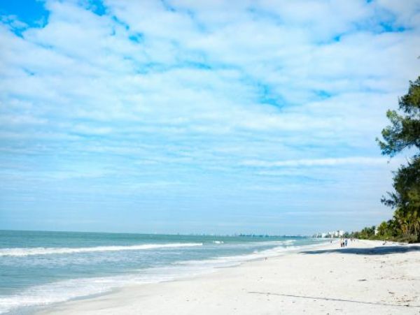 Bonita Springs Three Bedroom Tropical Paradise