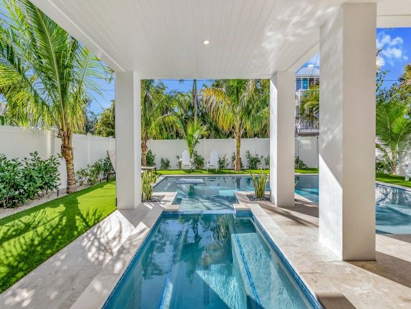 Gorgeous Home in Bradenton with Pool and Close to Beach